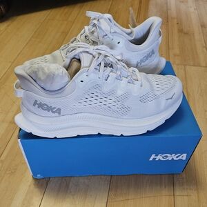 Hoka White Kawana 2